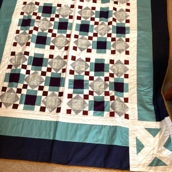 Handmade Finished Quilted Twin Quilt Throw Blanket White Blue Cotton 71" x 52" - Picture 2 of 9